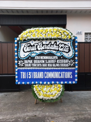 Papan Bunga Duka di Wedomartani